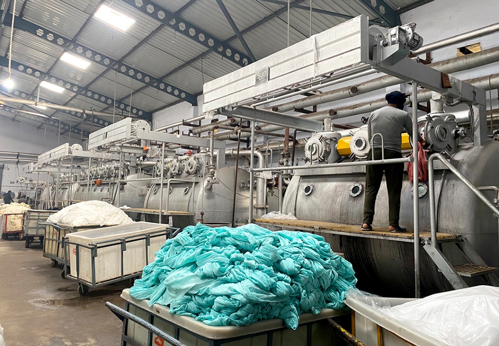 H. H. Knitfab actual soft-flow dyeing factory floor in Kolkata